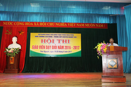 Khai mạc hội thi giáo viên dạy giỏi cấp trường năm học 2016-2017